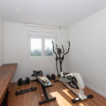 Luxury Beach/Port Apartment Malaga Bagian luar foto