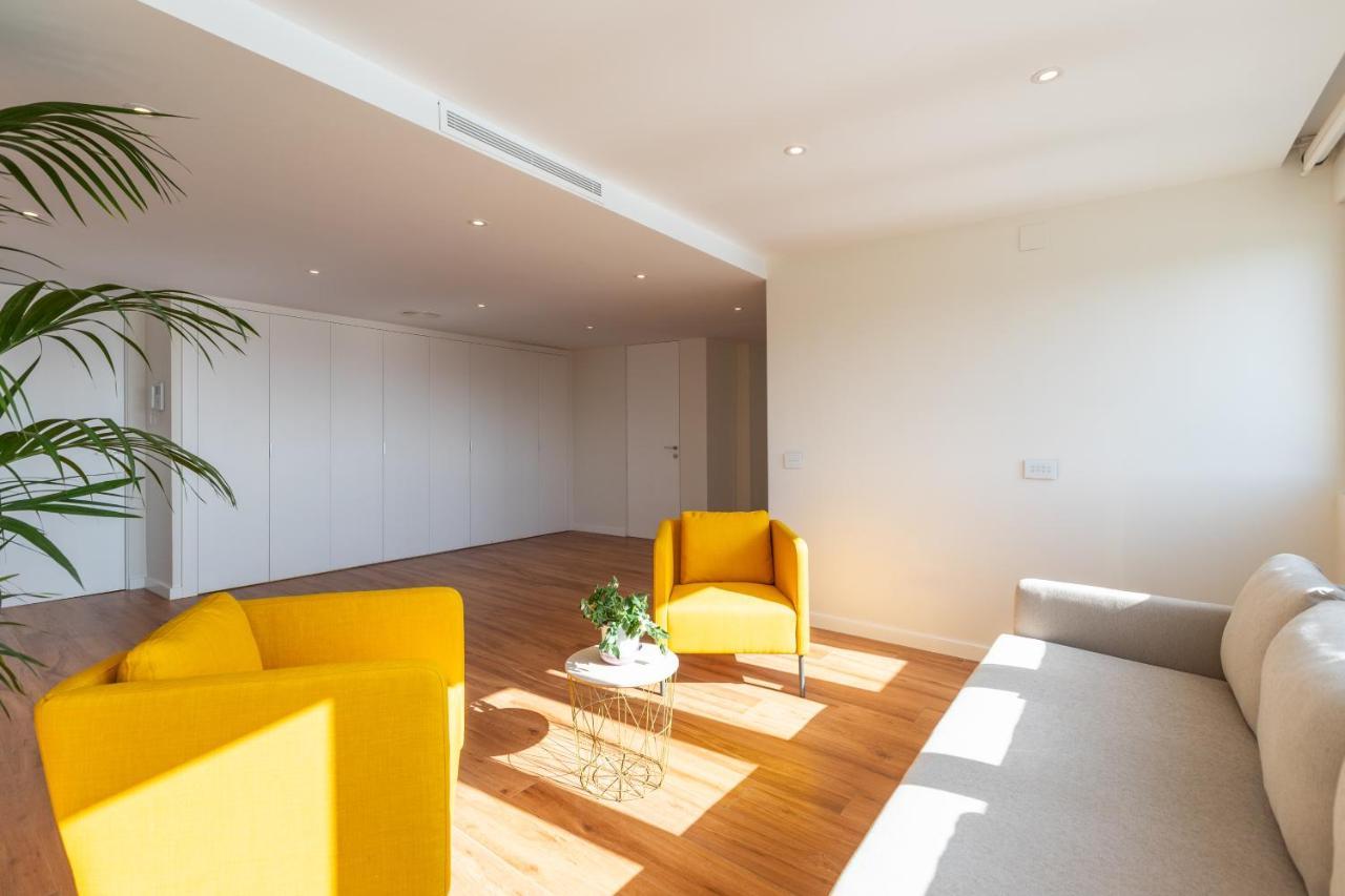 Luxury Beach/Port Apartment Malaga Bagian luar foto