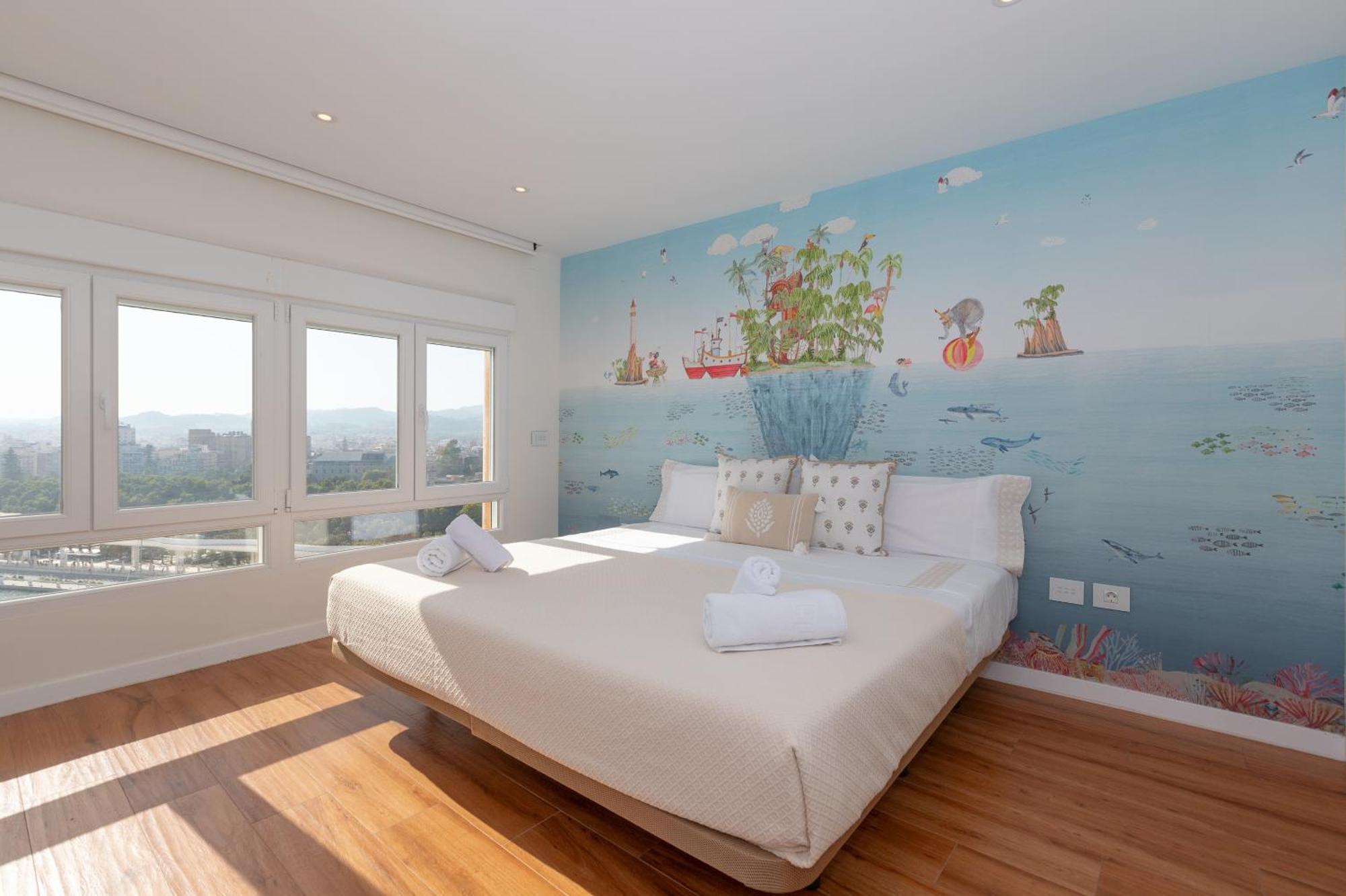 Luxury Beach/Port Apartment Malaga Bagian luar foto